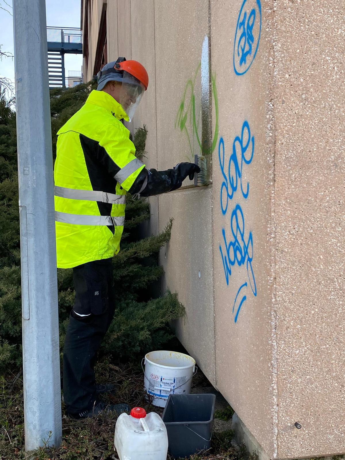 Élimination de graffiti - Exemple 10