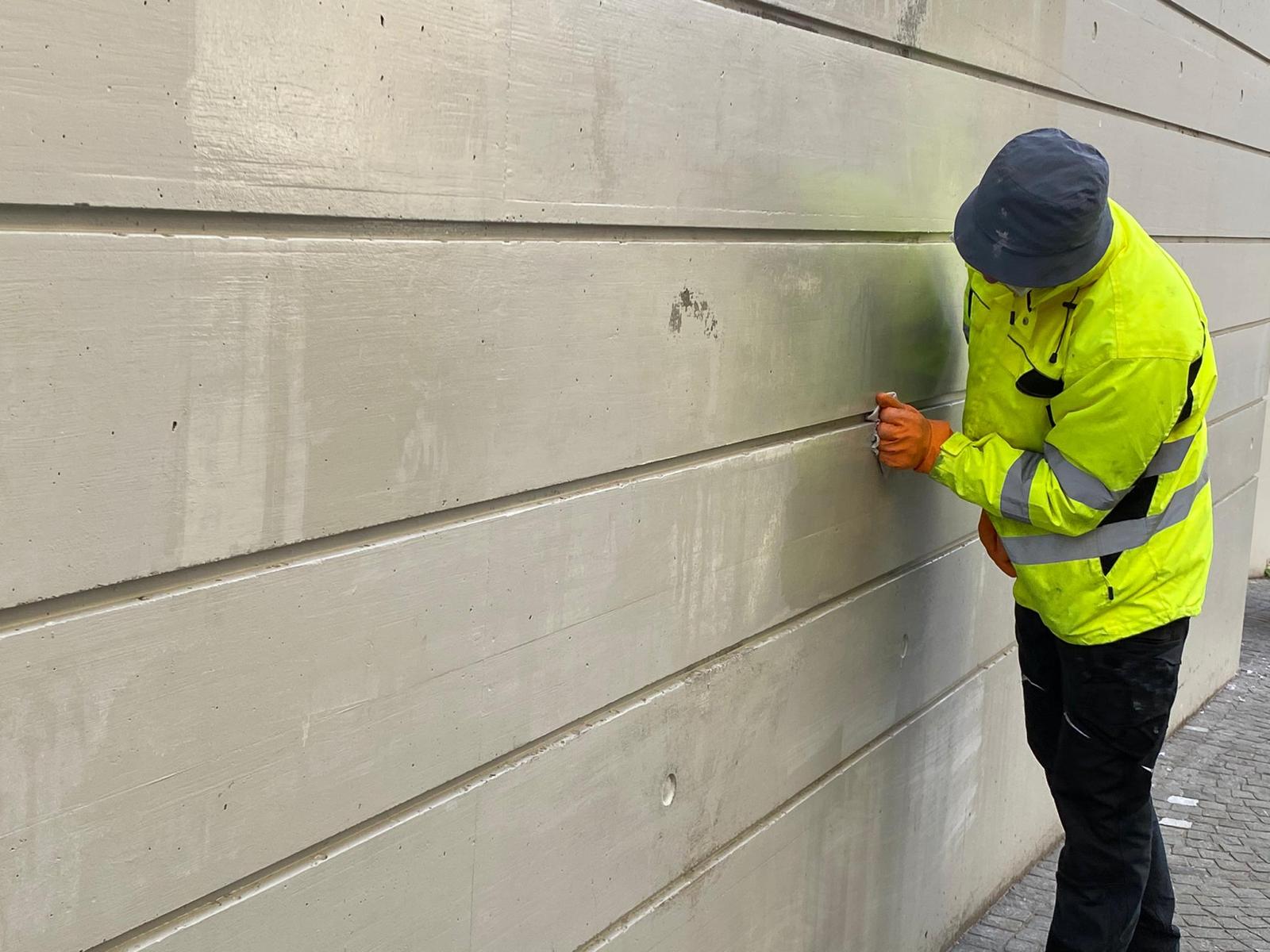 Pose de protection anti-graffiti - Exemple 2